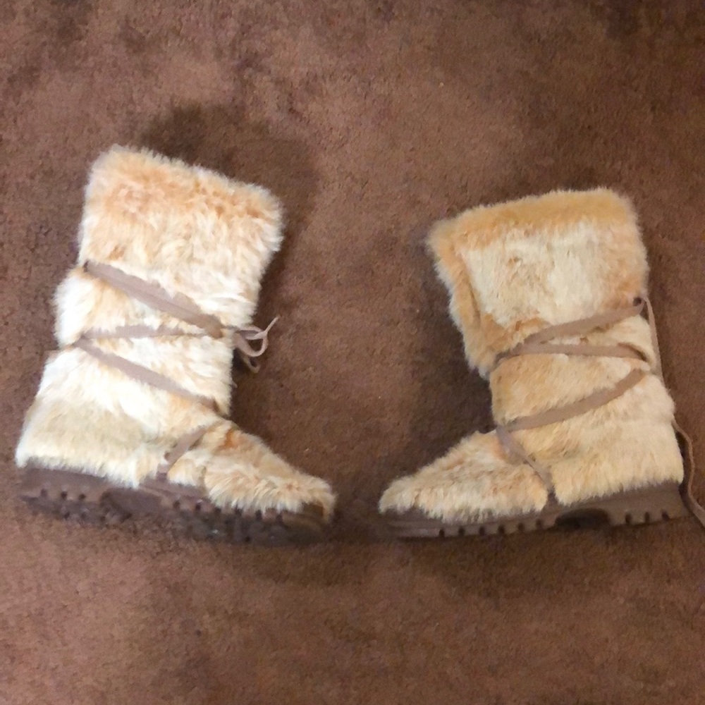 Bebe rabbit fur boots